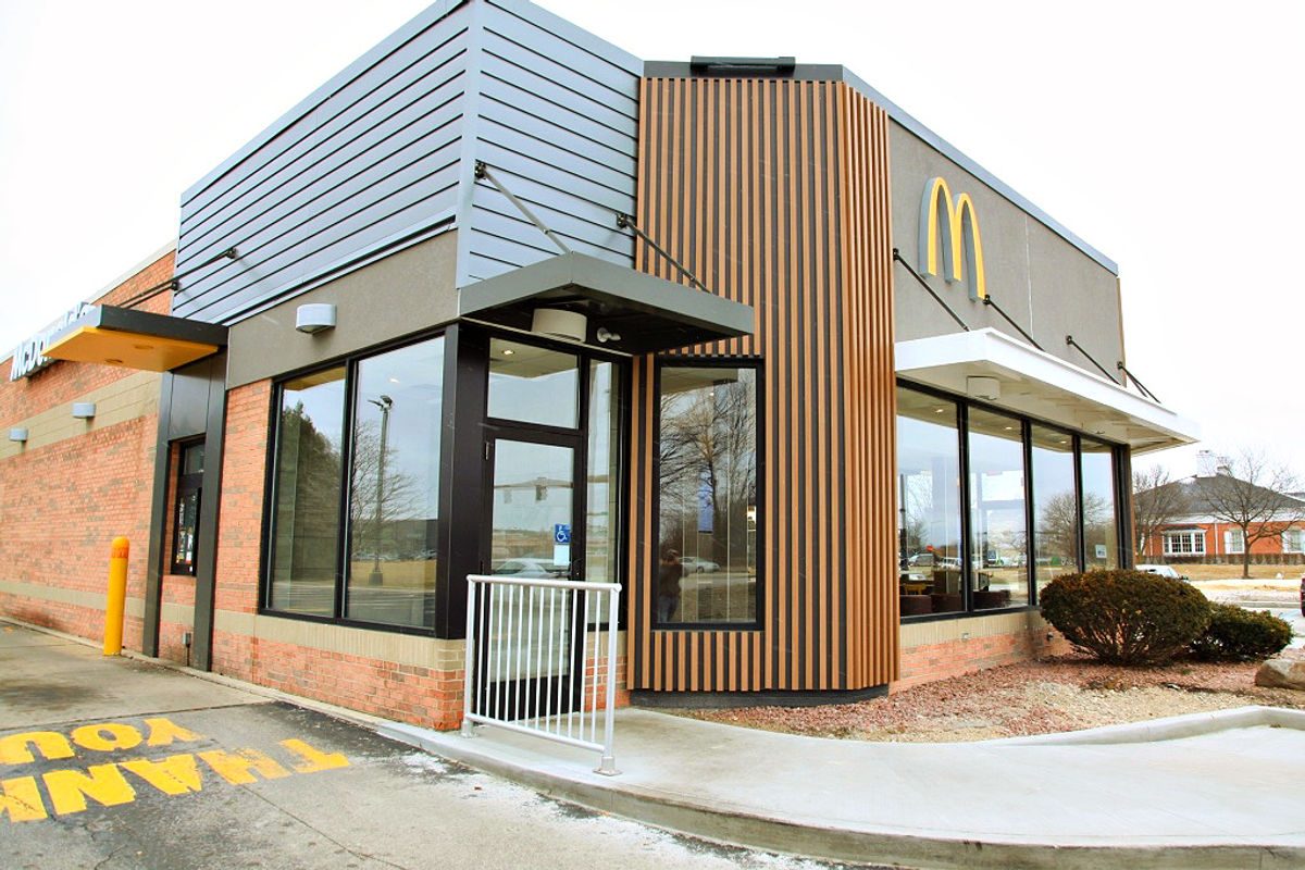 Restaurant & Custom Finishes